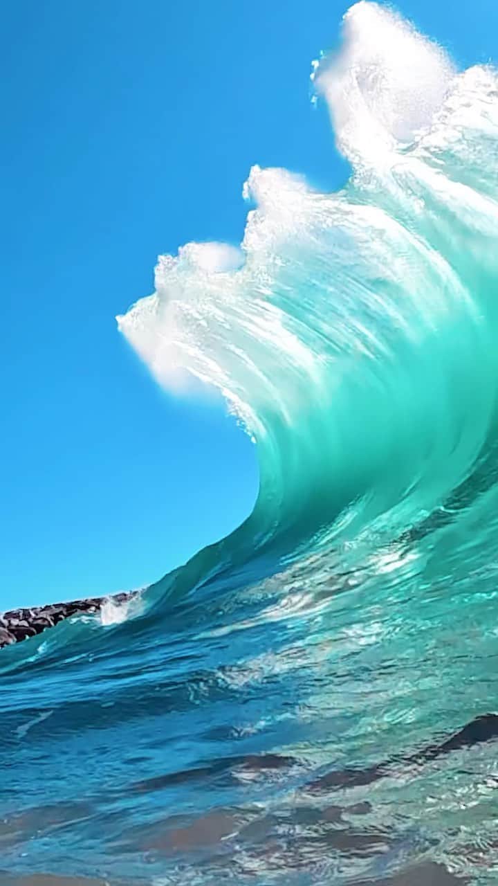 Robbie Crawfordのインスタグラム：「🫦💦 #GoPro」