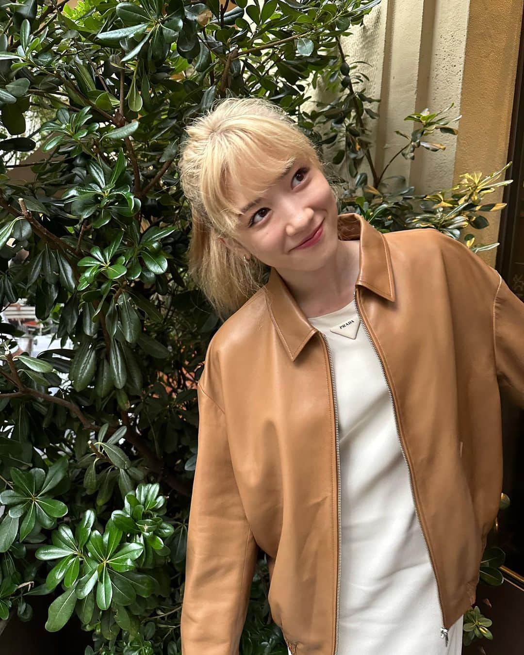 永野芽郁のインスタグラム：「・ Day 1🤍🤍🤍 #PradaSS24」