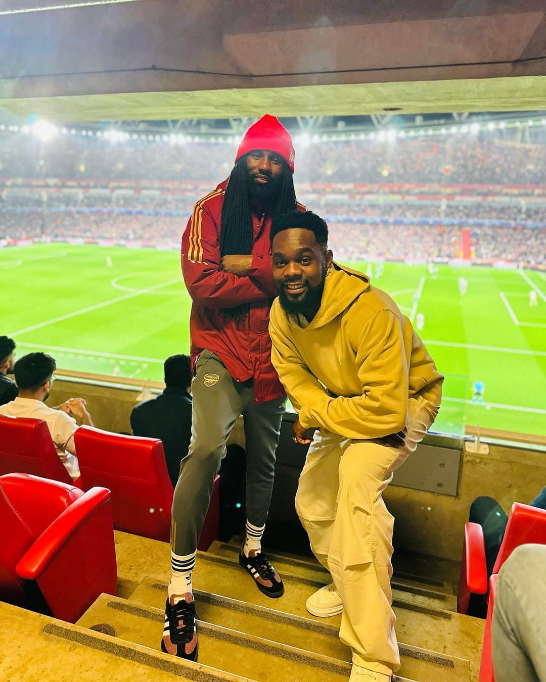 WRETCH 32さんのインスタグラム写真 - (WRETCH 32Instagram)「Champions league nights 💫 #AFC」9月21日 6時46分 - officialwretch32