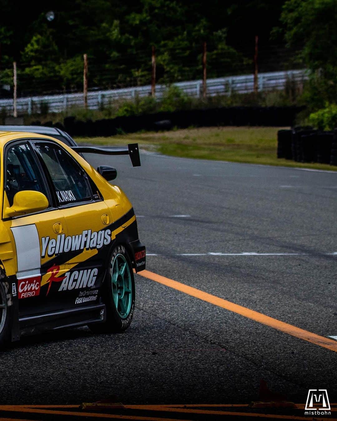 mistbahnさんのインスタグラム写真 - (mistbahnInstagram)「_ Yellowflags Racing Fuse ...