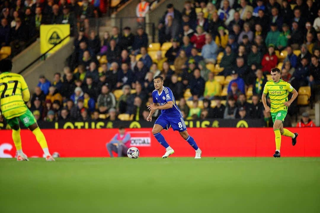 ハリー・ウィンクスさんのインスタグラム写真 - (ハリー・ウィンクスInstagram)「Another important win and great performance from the boys 🦊👏」9月21日 7時21分 - harrywinks