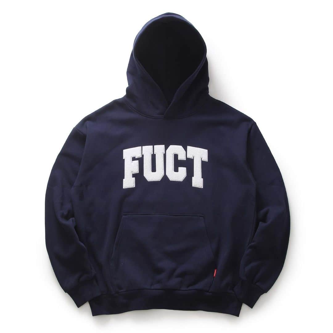 ファクトのインスタグラム：「…OR THE NAVY BLU ? 👇🏽」
