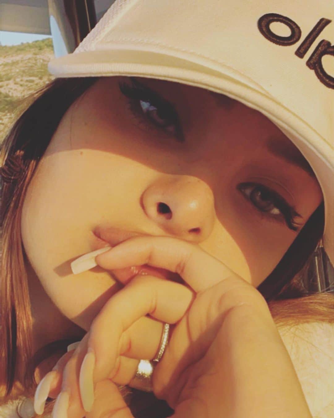 Brighton Sharbinoのインスタグラム：「need my nails done lol」