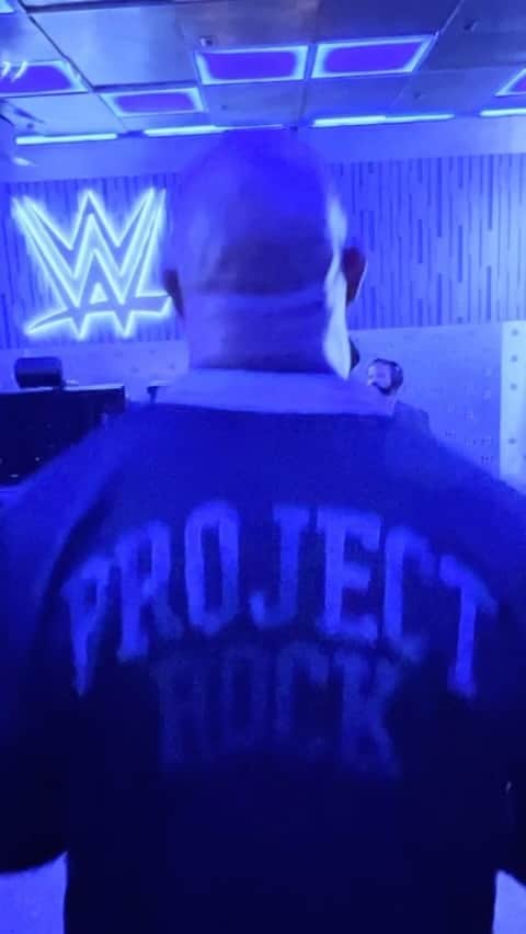 ドウェイン・ジョンソンのインスタグラム：「Cool look from backstage when my music hits - I’m hyped, focused and locked in, but this stuff makes me smile every damn time I walk thru that curtain 😊  You can feel the MANA here.  It’s real.   This crowd eruption is one of the loudest reactions I’ve ever experienced in my grateful & lucky career - and these reactions get louder, crazier and more special every time the music hits.   14,000 of you erupted like it was 100,000 💥   Connecting with people is who I am at my core and our connection is hard to explain.  I feel it though.  It’s electric and emotional.   Powerful stuff.   ~ People’s Champ ✊🏾  * shout to Jordan Drutman for the phenomenal iPhone work capturing the emotion and mana of this moment 💫📱👊🏾」