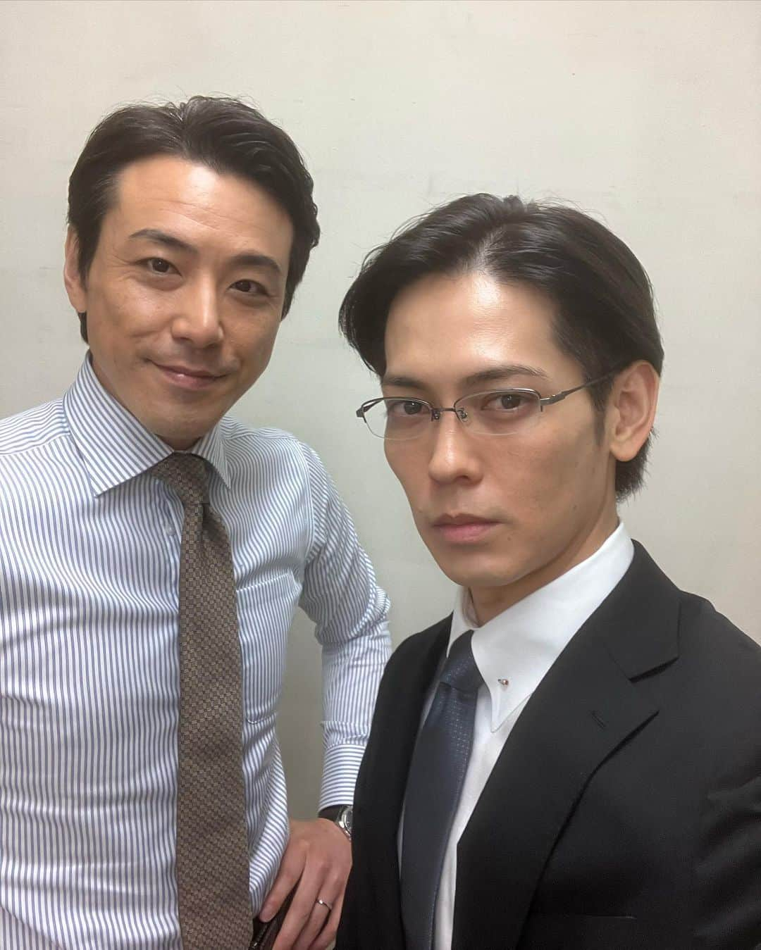 猪塚健太さんのインスタグラム写真 - (猪塚健太Instagram)「.  #MALICE  第2話  配信開始です！！！ 是非お楽しみください👍  現場で久しぶりにお会いした吉田さんと！  #マリス」9月21日 19時24分 - kentaizuka