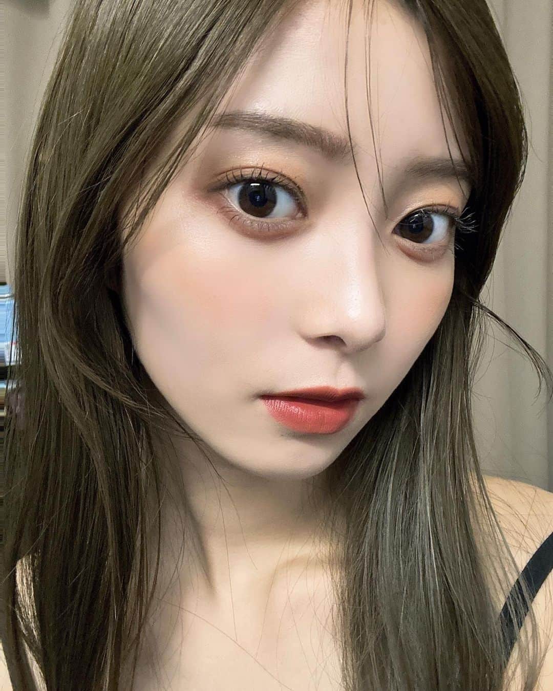 松川星のインスタグラム：「メイクがどタイプだった日の🐈‍⬛🪄」