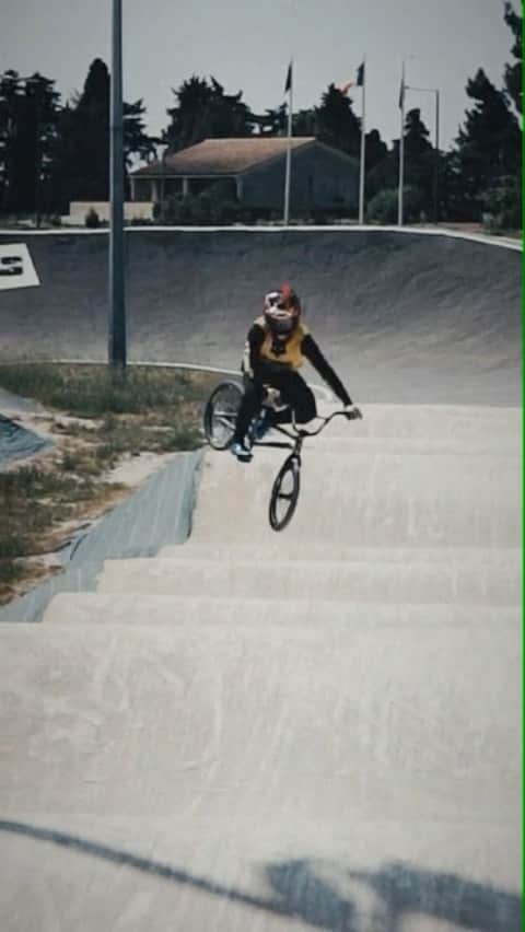 のインスタグラム：「@asuma_nakai  #xlarge #xlargejp #xlarge_snap #エクストララージ #asumanakai #bmx #bmxracing」