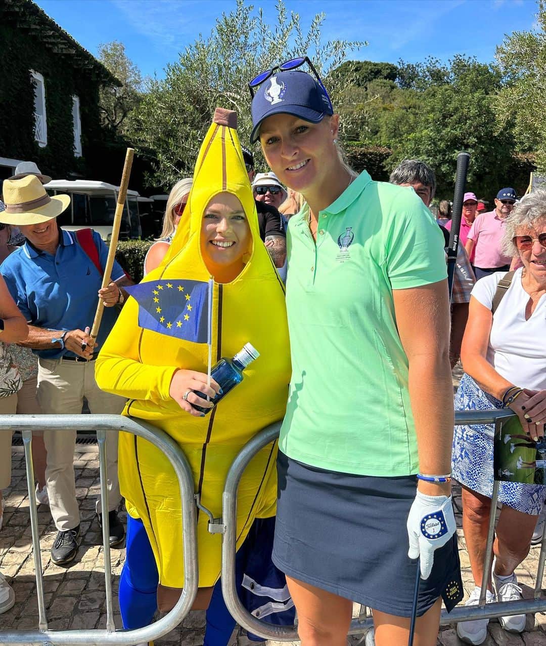 アンナ・ノルドクビストのインスタグラム：「Creativity on point- 🍌!!! 🇪🇺🇪🇺⭐️ @solheimcupeuro #GoEurope」