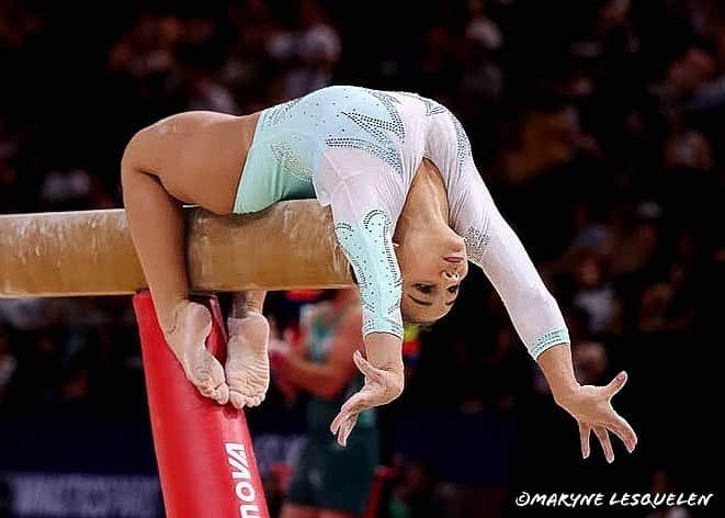 フラヴィア・サライヴァのインスタグラム：「@flavialopessaraiva NIDF 2023 ! 🇧🇷 #gymnasticsparis」