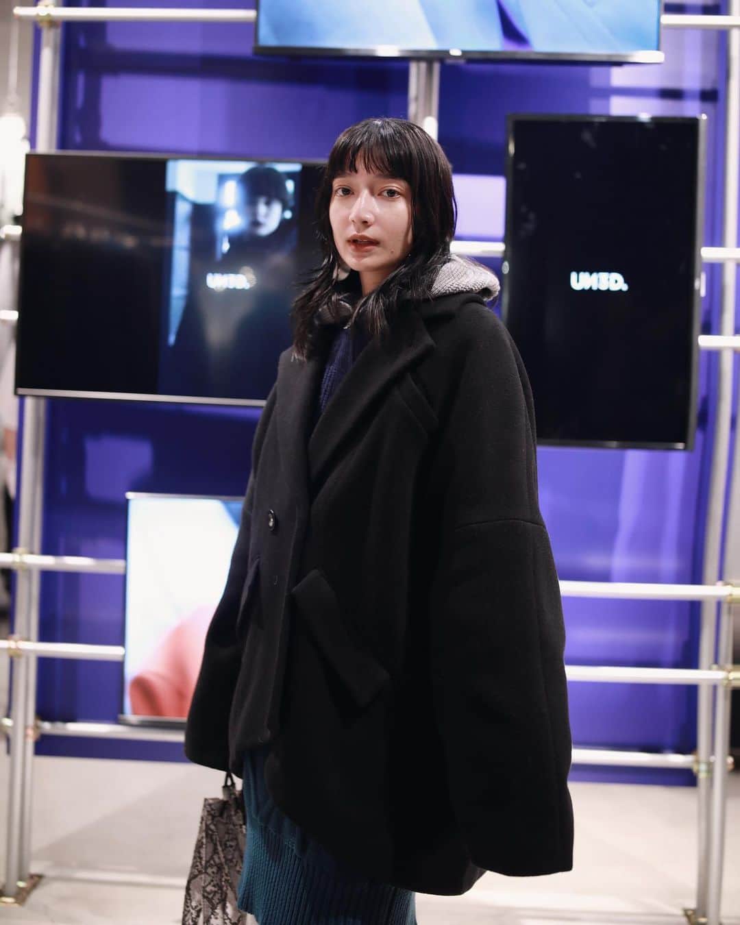 のインスタグラム：「wearing UN3D.   OUTER FULL COLLECTION "TRY-ON" to the 7th anniv  来たる秋冬を楽しみに  ❄️  #UN3D  @un3d_official  @un3d_store」