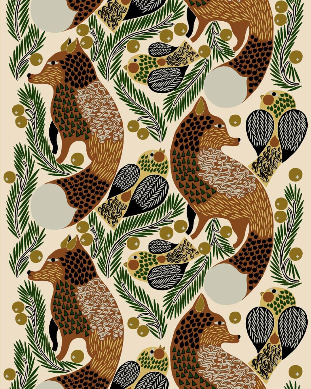 マリメッコのインスタグラム：「Guess what Marimekko print is back!  The beloved Ketunmarja (foxberry) by Aino-Maija Metsola. But in a new palette, gilded with golden pigment. Would you like to see the process of the Ketunmarja fabric printed at our Helsinki printing factory? If yes, comment ❤️ below!    #marimekko #printingfactory」