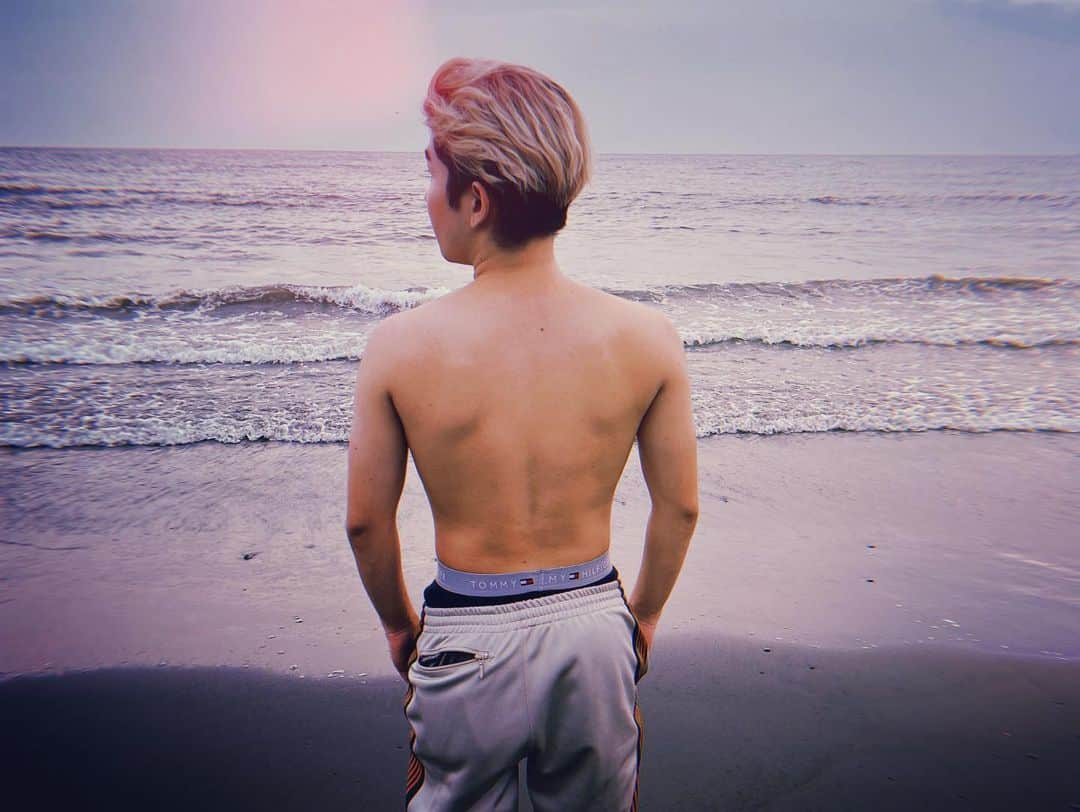 奥田力也さんのインスタグラム写真 - (奥田力也Instagram)「Chillin…🌬️  #Ricky #寝癖 #まぁなんでもいいや #🥱」9月21日 20時32分 - rikiyaokuda.official