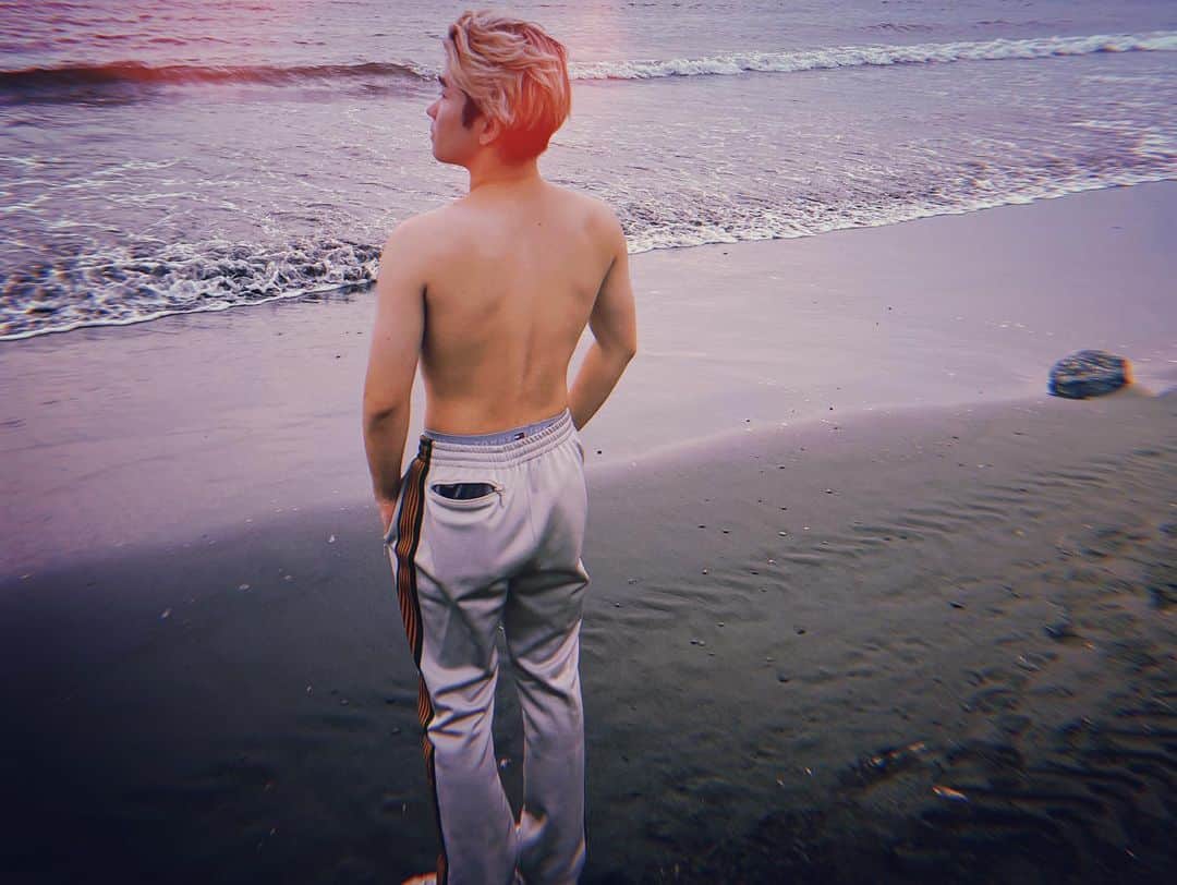 奥田力也さんのインスタグラム写真 - (奥田力也Instagram)「Chillin…🌬️  #Ricky #寝癖 #まぁなんでもいいや #🥱」9月21日 20時32分 - rikiyaokuda.official