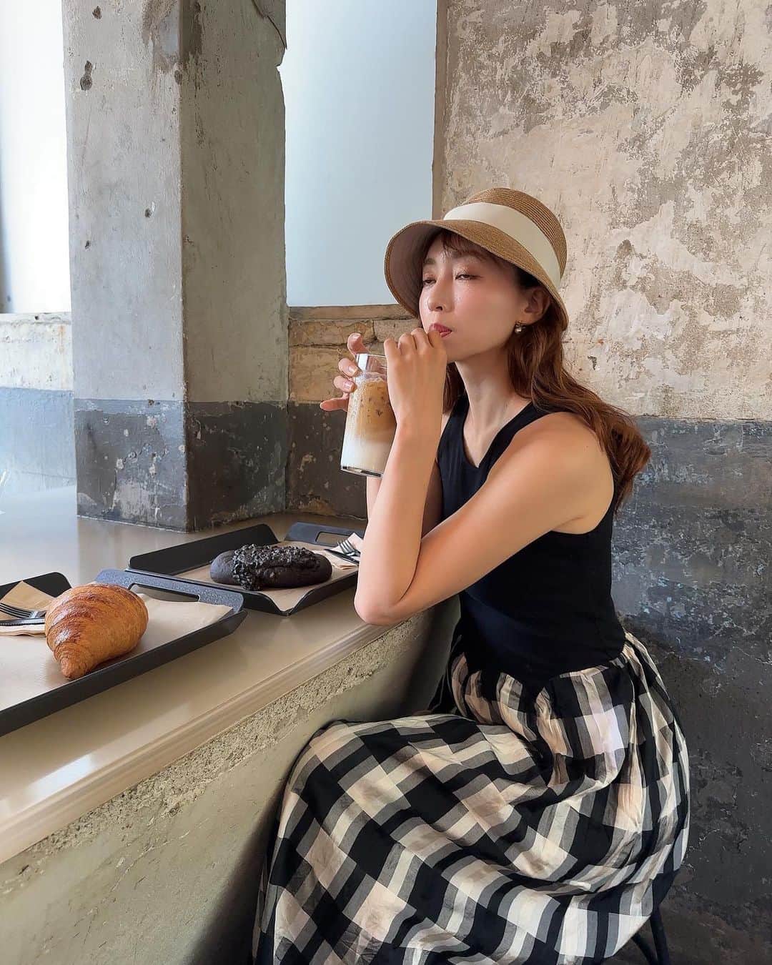 唯可（yuika）さんのインスタグラム写真 - (唯可（yuika）Instagram)「何を隠そう、私はとてつもなく コーヒー好きなのですが  コーヒー好きの方にはたまらない アジア最大のスペシャルティコーヒーのイベント「SCAJ2023」が9/27~30 東京ビックサイトで 開催されるんだって🥹♡  私も会場に行くんだけど 今から楽しみで仕方ありません🥹☕️♡ 今年は一般向けの展示もあるみたいだよ🫶  詳細は @scajconference をフォローして チェックしてみてんっ☕️🤎  ワンピース　@multiply___official   #PR#SCAJ#コーヒー #coffee #加琲 #カフェ #cafe#ビックサイト#バリスタ #barista#コーヒー豆 # コーヒー好き#高身長コーデ#カフェ#カフェ巡り#コーディネート#ワンピース#pr」9月21日 20時43分 - yu.i.k.a