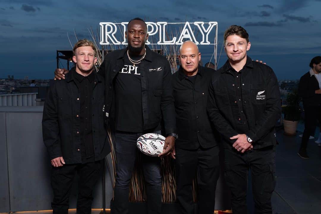 ウサイン・ボルトのインスタグラム：「Replay heads to Paris #AllBlacks」