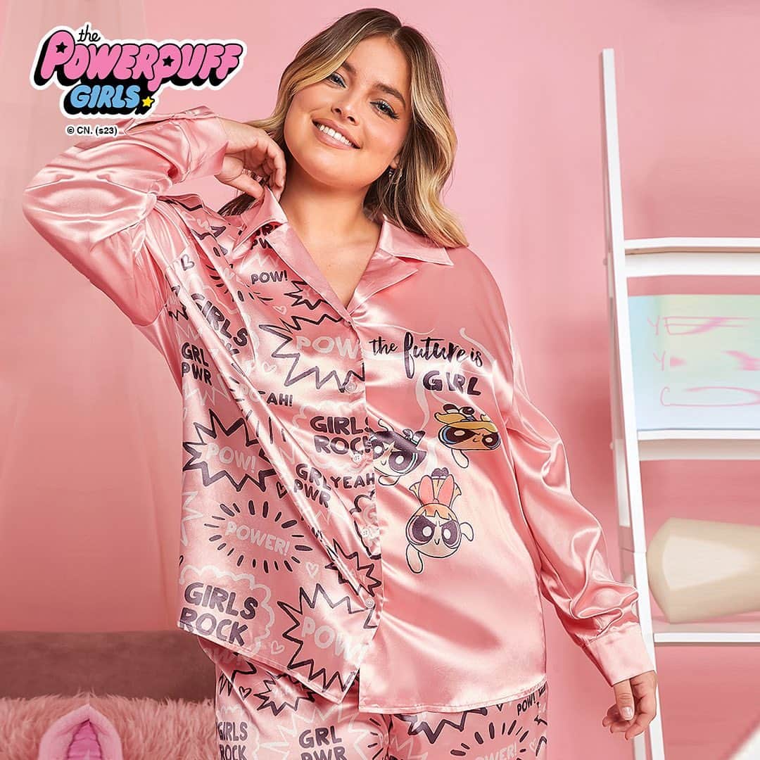 SHEINのインスタグラム：「The gang is all here and we’re slaying in matching Powerpuff outfits 💁🏻‍♀️💁🏽‍♀️💁🏼‍♀️ Available now on SHEIN 💥   #ThePowerpuffGirlsXSHEIN #FashionCollaboration #Fashion #SHEINCollabs #SHEIN #Powerpuffgirls  *P.S. Only available on US/CA/MX/BR/CL/MY/TH/PH/SG/JP/TW/ASIA/AU/NZ/ZA/IL/AR/BH/OM/KW/QA/SA/UAE/MA/EG/UK/FR/DE/IT/ES/NL/PL/PT/SE/CH/EUR/EUQS/VN」