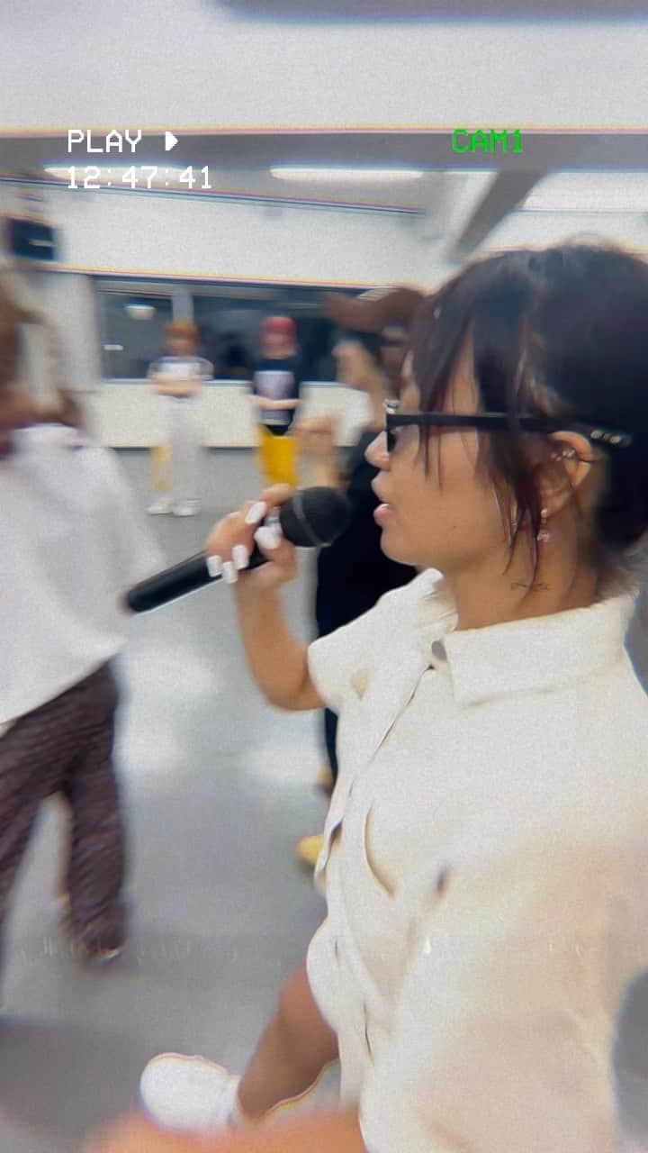 RIEHATAのインスタグラム：「who's coming? @thehope_fes   This weekend!!!!!!!!🇯🇵🌐」