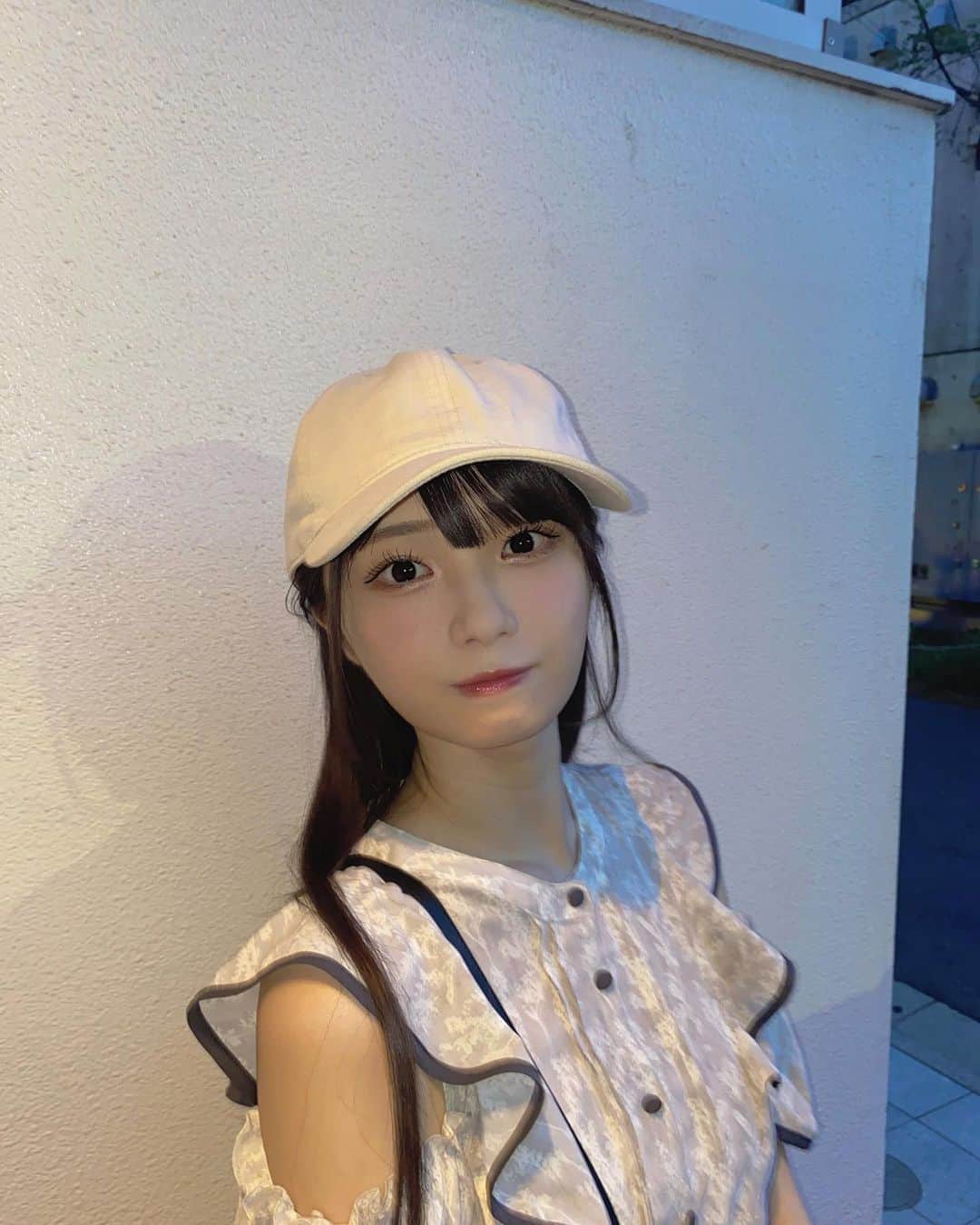 のインスタグラム：「. 夏が終わっていく〜〜〜  この夏は皆さん何が印象に残っていますか？❤︎  明日から気温が下がるみたいで...！ 秋がきますね🍂」