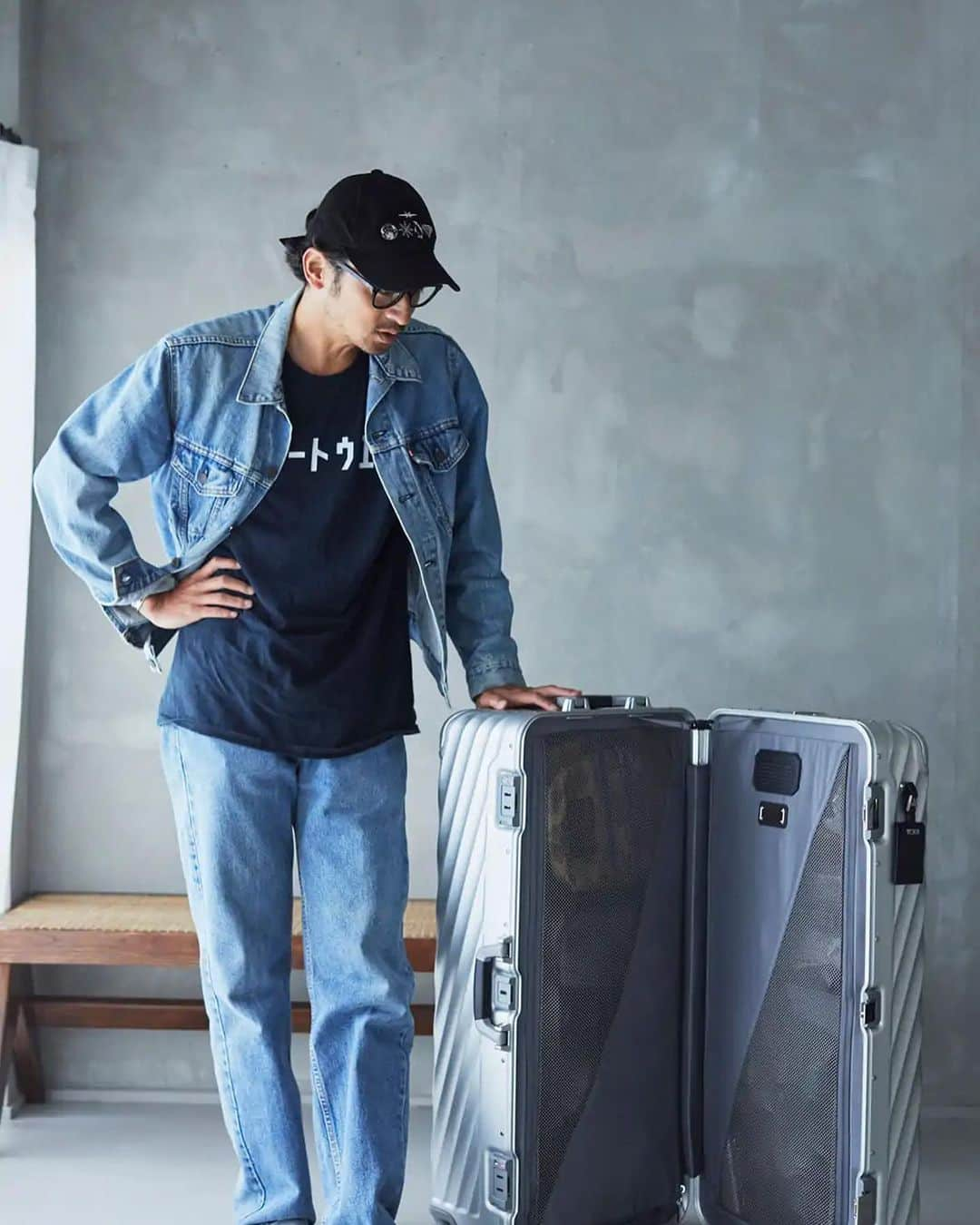 春日潤也さんのインスタグラム写真 - (春日潤也Instagram)「@tumitravel   × @houyhnhnm_official   https://www.houyhnhnm.jp/feature/766930/  #tumi  #travelphotography  #travel」9月21日 13時29分 - junya_kasuga