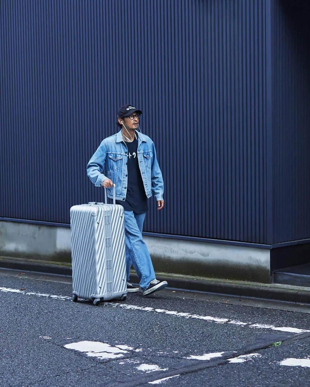 春日潤也のインスタグラム：「@tumitravel   × @houyhnhnm_official   https://www.houyhnhnm.jp/feature/766930/  #tumi  #travelphotography  #travel」
