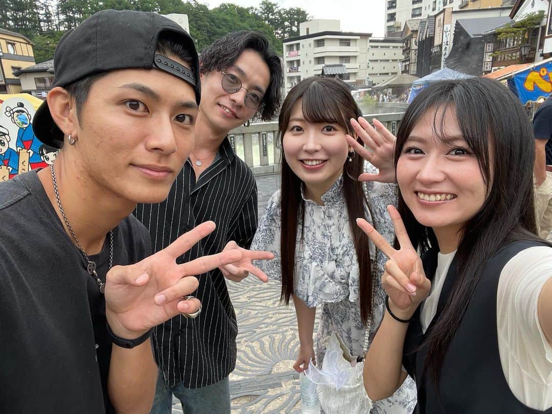 久保田杏奈さんのインスタグラム写真 - (久保田杏奈Instagram)「➡︎➡︎スワイプしてね(10枚)➡︎➡︎ 動画もあるよっ  2023.08.01 草津温泉感謝祭  手筒花火に感動したり みんなで射的に挑戦したり 型抜きやったり お祭りを満喫したよ🥰  ちなみにあんぴは 専属カメラマンと化してた🤣  楽しかった〜！！  #草津温泉アンバサダー #草津温泉 #草津 #群馬県  #久保田杏奈 #あんぴい #足利市 #足利市在住 #モデル #model #塾講師 #いいね歓迎 #フォロー歓迎 #フォロワー募集中」9月21日 17時00分 - kubotaanna