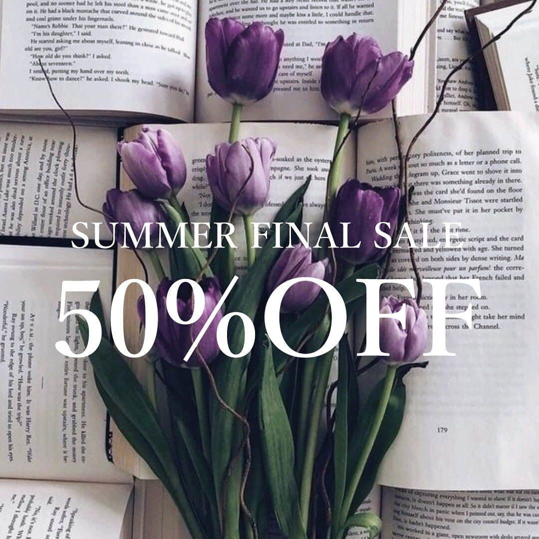 Valmuer表参道さんのインスタグラム写真 - (Valmuer表参道Instagram)「夏もの全品50％OFF  ファイナルセール中です！ #Valmuer #ValmuerOfficial #gardenbyValmuer #ヴェルムーア #2023summercollection  #springcordinate  #summerlookbook」9月21日 14時25分 - valmuer_official