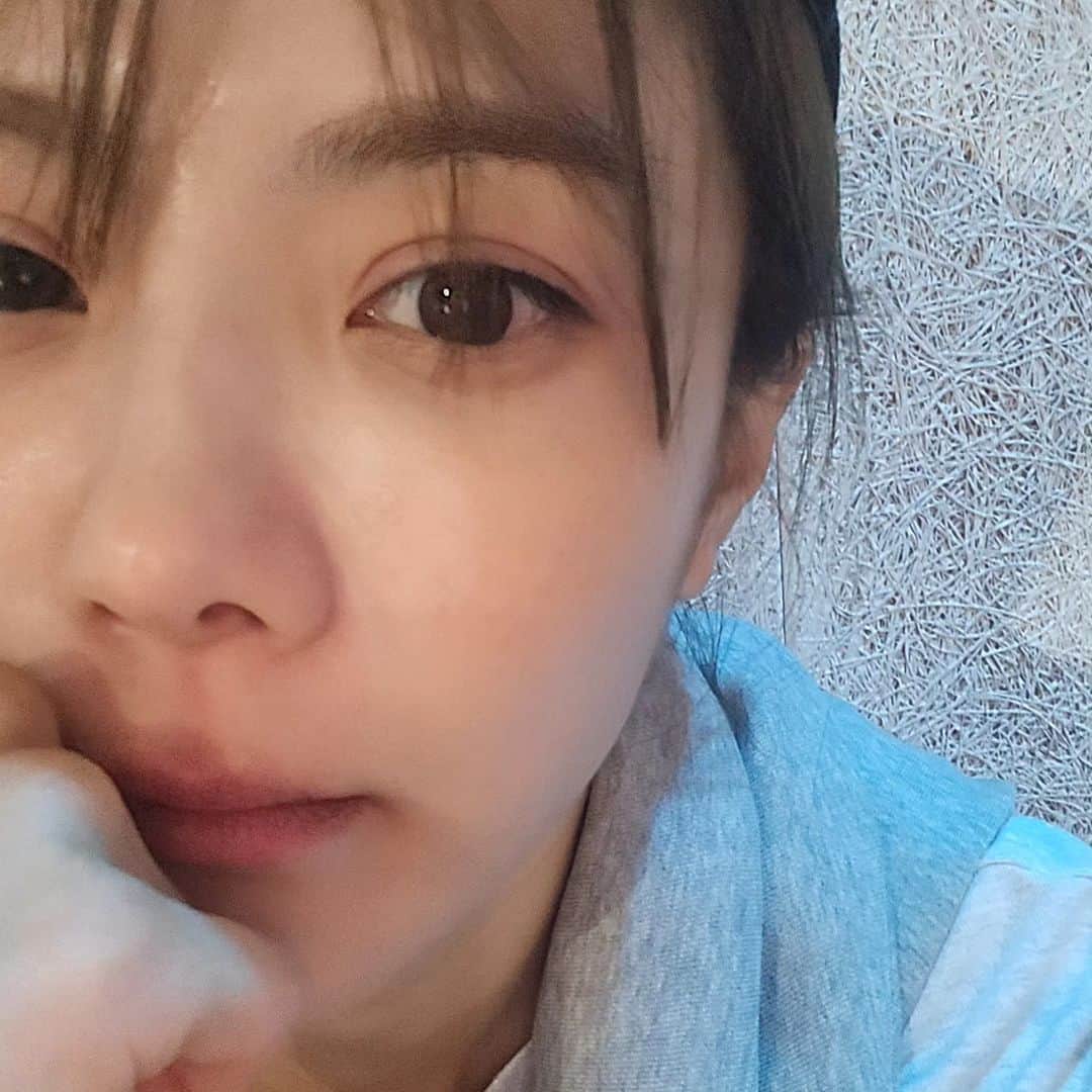 ユ・ハナのインスタグラム：「9월은 싫어하는 병원을 자주😭  아프지마요 다들」