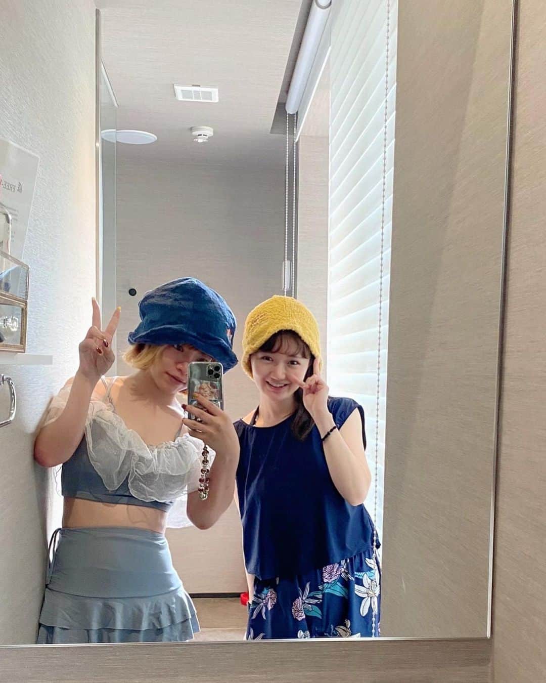尾崎由香のインスタグラム：「りつさんと @_saunatiger_  さんへ🐅  個室サウナの室内も最高クラスで、 #サ飯 まで🧖‼️ また絶対行きます😂  りつさんの熱々のアウフグース 本当神でした✨  #サウナ　#サウナ好きな人と繋がりたい  #サウナ部  #サウナー  #ととのう  #個室サウナ」