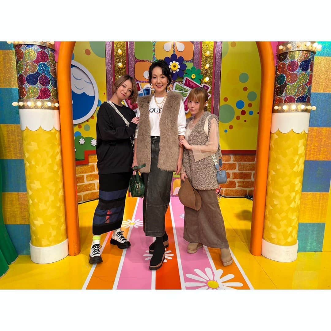 日本テレビ「ヒルナンデス！」さんのインスタグラム写真 - (日本テレビ「ヒルナンデス！」Instagram)「. 今日のゲストは#深川麻衣 さん、#シソンヌ の #長谷川忍 さんでした❣️  ファッションセンス格付けバトルの結果は… 👑1位🥇#とよた真帆 さん 2位🔥#益若つばさ さん 3位🔥#田中美保 さん  皆さんいかがでしたか？👗✨  🌼明日のヒルナンデスは〜？🌼  ①隠れ名店さんぽ 羽鳥慎一&八木亜希子&西尾由佳理が神楽坂・早稲田エリアの隠れ名店探し！ 専門店の生ワサビカルボナーラ&絶品インドカレーパン！ 羽鳥&八木アナの学生時代の思い出のラーメン  ②アン ミカ先生のポジティブ着回し術 アン ミカ直伝！白シャツのスタイルアップ術で小田茜が大変身！  #浦野モモ (C)日本テレビ」9月21日 18時18分 - hirunandesu_ntv_official