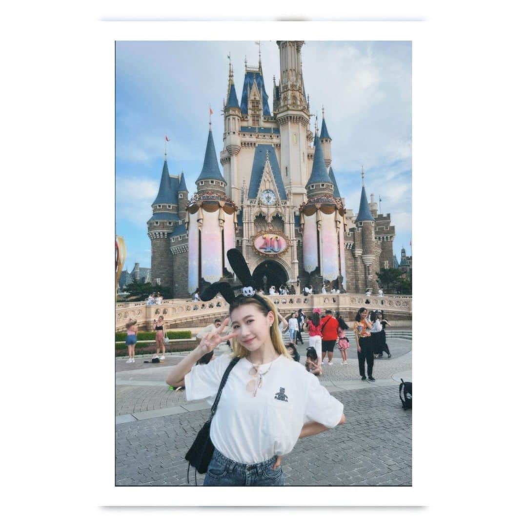 稲葉るりさんのインスタグラム写真 - (稲葉るりInstagram)「そういえば1ヶ月以上前にDisney行ってたのに投稿してなかったので共有✌🏻」9月21日 18時30分 - make_up_yuka