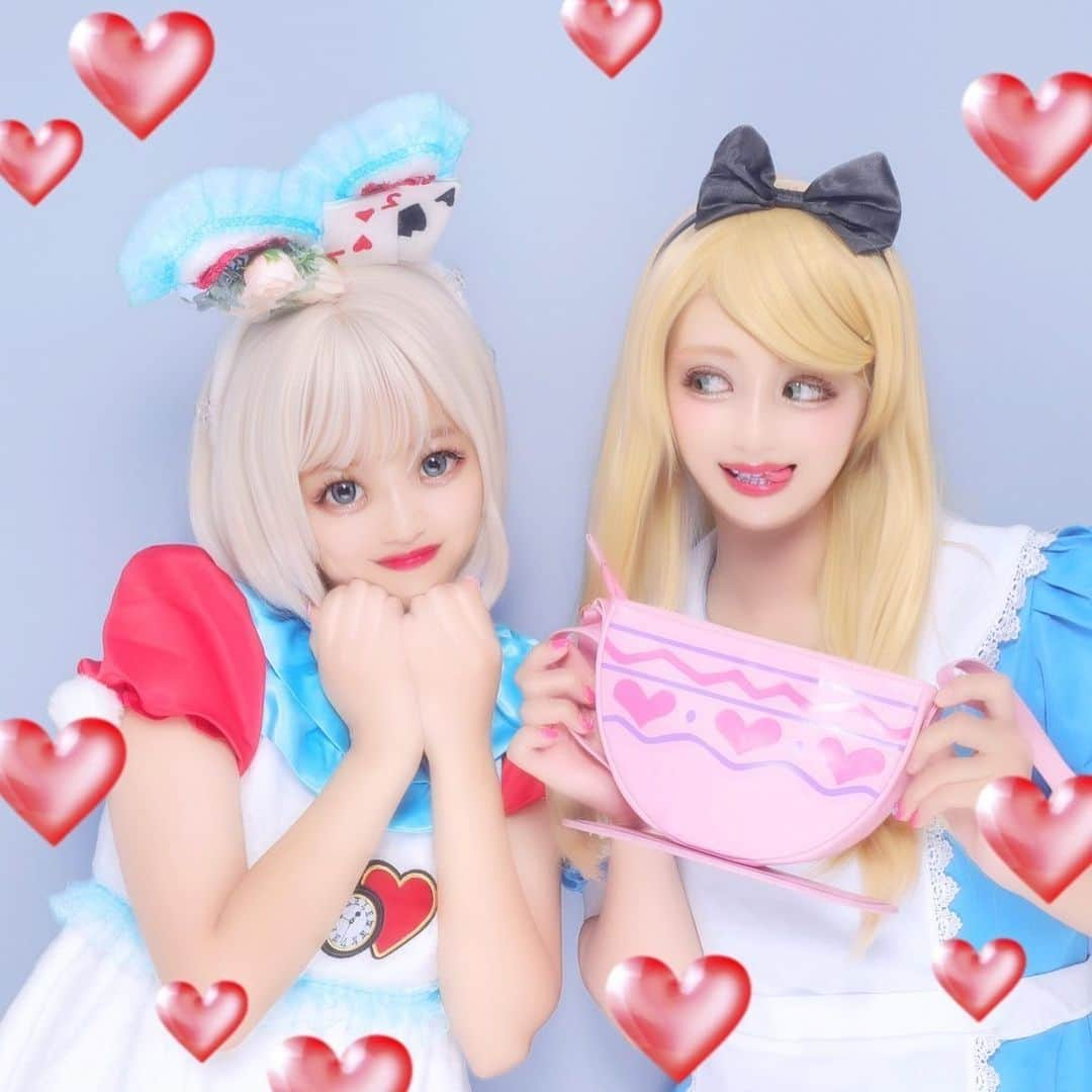 あいりDXさんのインスタグラム写真 - (あいりDXInstagram)「あぃしなディズニー🐭🏰🎀 不思議の国のアリスと白うさぎになったよ💕 人生初のdハロ仮装しなこと出来て楽しかった🥰 声かけてくれたみんな、ありがとうございました👻 あぃしなハロウィンどうですか？🫶🫶🫶  #dハロ　#dハロ仮装」9月21日 18時35分 - airidxdxdxdayo