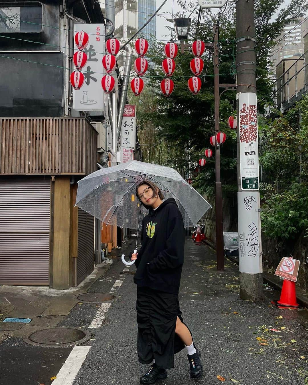 山本祐里奈のインスタグラム：「Lovely weather for ducks☁️🫶🏽💧 @kithtreatstokyo」