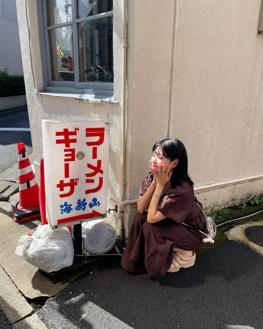 高萩千夏のインスタグラム：「ラーメン毎日食べたい、ね  ラーメンWalker 生配信ありがとうございました！！  プレゼント企画もあるので まだまだ楽しんでいきましょう🍜」