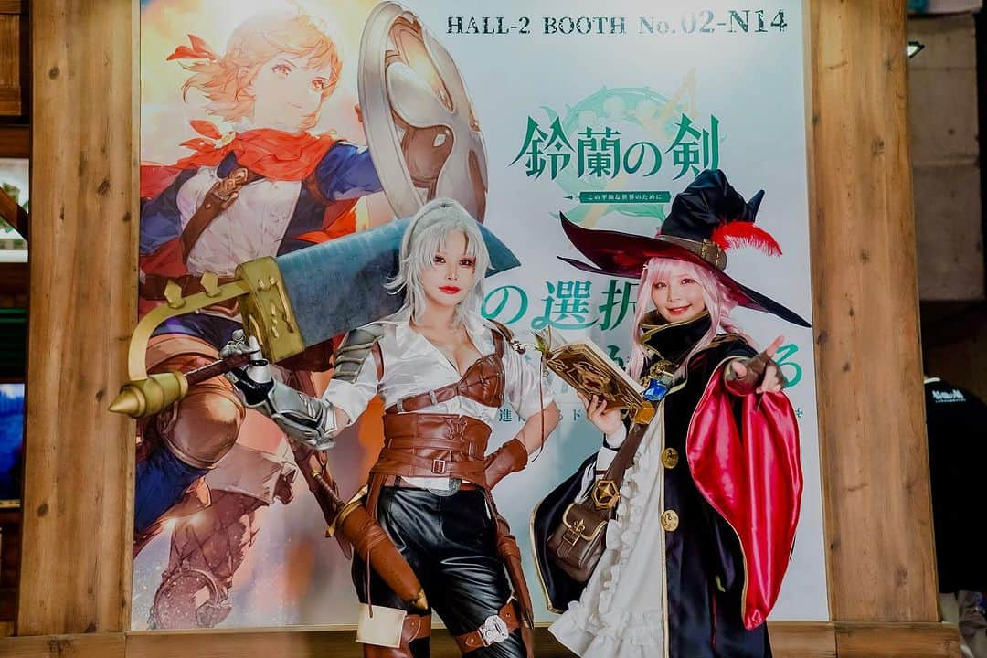 やもはちこのインスタグラム：「Our first day at #tokyogameshow just whizzed by, and it was an absolute blast meeting all of you! Come be a part of the mystic world of Iria at Hall 2, Booth 2-N14. Chat, game, and let’s have a good time together #swordofconvallaria #trpg #jrpg #turnbasedrpg #rpg #pcgamer #tgs2023 #pcgaming #mobilegaming」