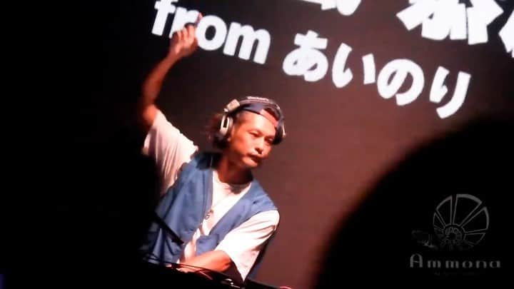 五十嵐恭雄のインスタグラム：「先日の大阪アンモナでのDJの様子🎧 @club_ammona  楽しかったー！！🙌  40歳になりましたが、 まだまだやれる限りは頑張っていきたいですー！✊ご依頼もあればお声がけよろしくお願いしますー！🙇   #clubammona  #club #クラブ  #アンモナ #ミナミ #event #party #tokyo #japan #日本」