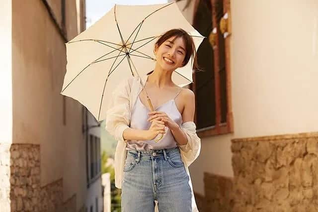 のインスタグラム：「田中みな実  #田中みな実 #女子アナ #フリーアナウンサー #タレント #女優 #元TBSアナウンサー #グラビアアイドル #テイクオフ #フラーム #美乳 #アメリカ合衆国 #ニューヨーク州 #ニューヨーク #フォロー #いいね #コメント」