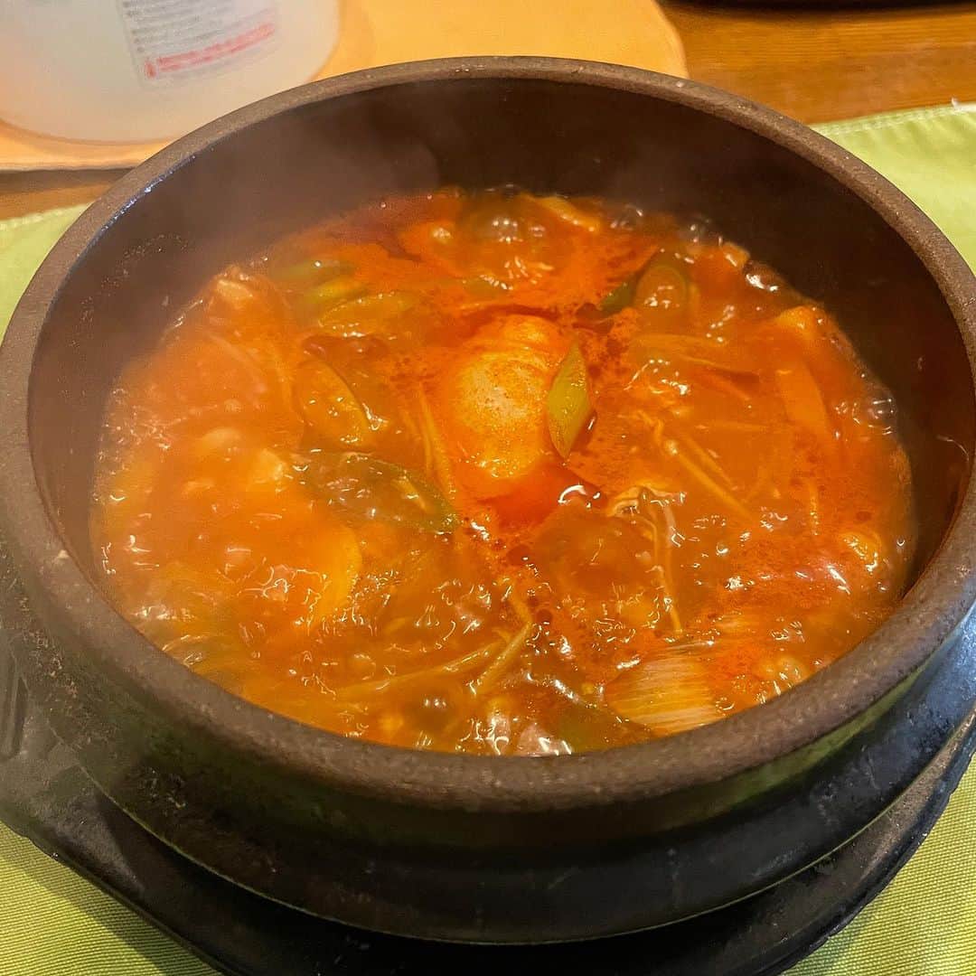 永島知洋さんのインスタグラム写真 - (永島知洋Instagram)「うまかったな。 下関の韓国料理。 いつも通りの安定感！ 最高です。 マシッソヨ〜 #永島知洋 #下関グルメ #韓国料理 #スンドゥブ」9月21日 22時29分 - tomohiro.nagashima