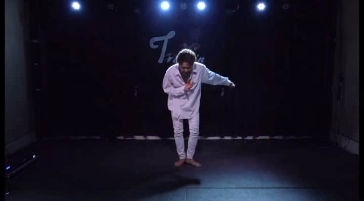 のインスタグラム：「Trippin YouTube LIVE🎙️ありがとう🥰 配信LIVEも楽しいね🙌✨ 拡がって欲しいなぁ🥹 感想も待ってます(´ᴗ ·̫ ᴗก̀)  《info》 Trippinネット物販 ･アフタートーク ･ありがとう動画🕺 trippin2023.stores.jp  松永一哉ネット物販 海セレクション🏖️ bit.ly/3Lt15hp 全部セットでしか貰えない特典もあります(๑ ᷇ 𖥦 ᷆๑)」