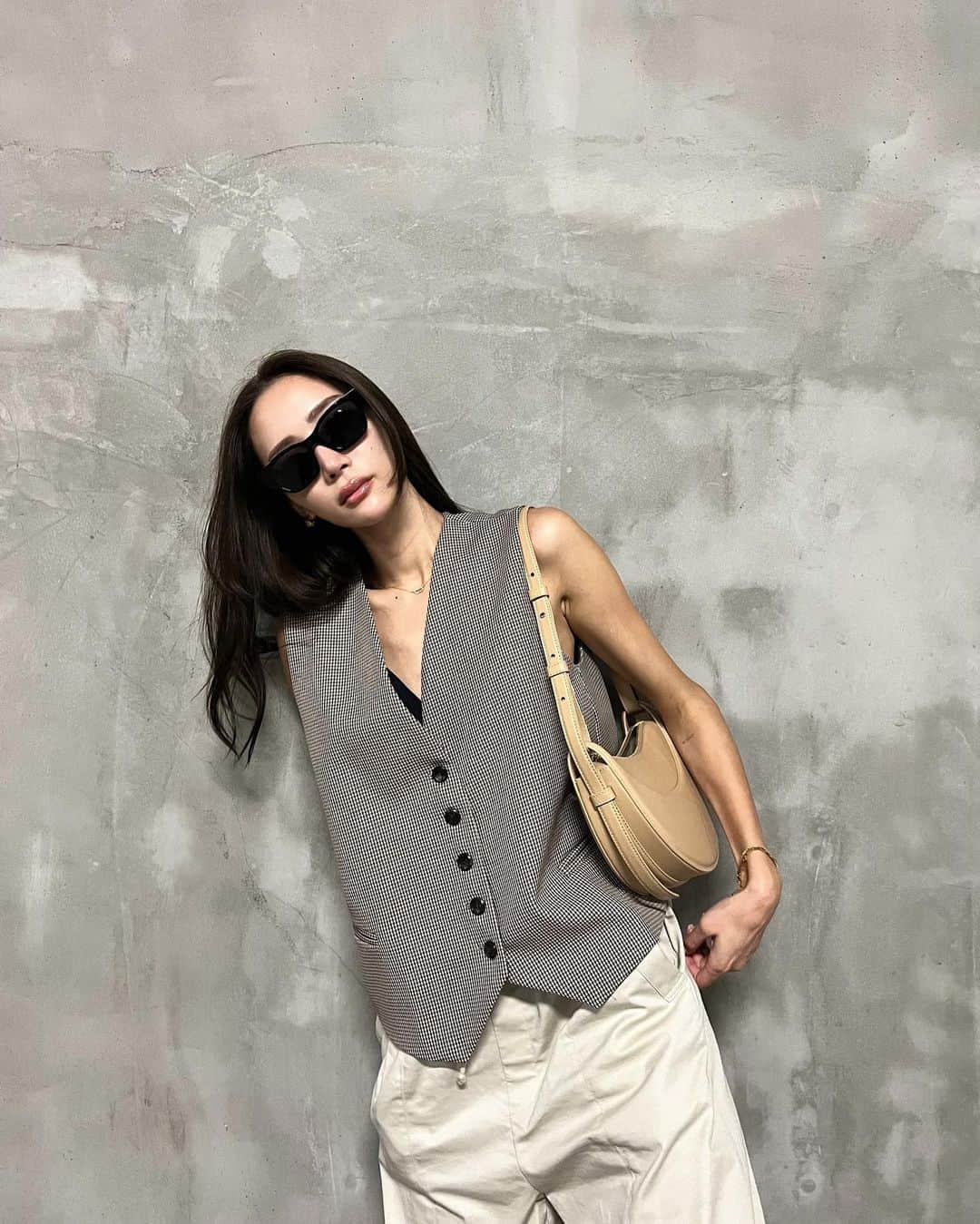 中島ケイカさんのインスタグラム写真 - (中島ケイカInstagram)「🍂  #outfit #ootd #coordinate #fashion #playroom #herincye #celine #polene #poleneparis」9月21日 22時33分 - kathy_tan529