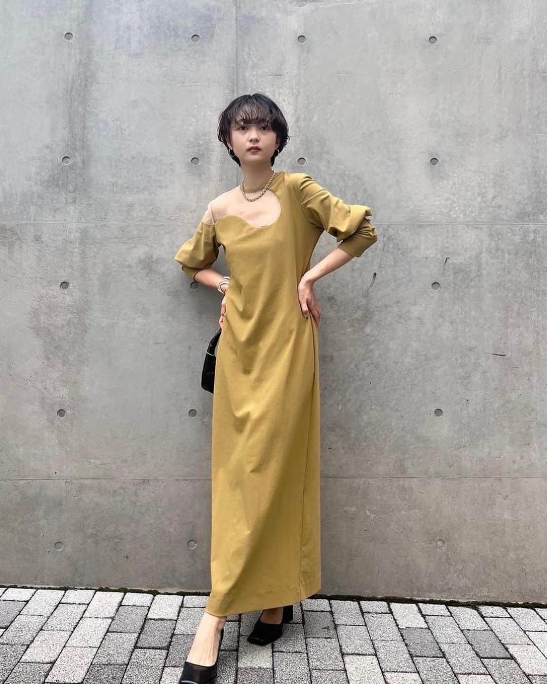 Ameri VINTAGE LUMINE SHINJUKUさんのインスタグラム写真 - (Ameri VINTAGE LUMINE SHINJUKUInstagram)「.   New arrival ———  9/22(Fri)release  【リバイバルアイテム特集!!】  ① UNDRESSED AMELIA INK ART DRESS (02320540230) ￥26,400 tax in ミックス S.Mサイズ  ② UND RENEE CUTWORK DRESS (02320530200) ￥25,300 tax in ボルドー/マスタード/ブラック S.Mサイズ  ③ PUFF CHECK JACKET WITH SKIRT PANTS (02320530220) ￥33,000 tax in ブラウン/ブルー S.Mサイズ  ④ LAKE CURVE TRICOT RIB DRESS (02320520210) ￥23,100 tax in ブラック/ブラウン S.Mサイズ  @aym__319 174cm Mサイズ着用  @_23_ayana 164cm Mサイズ着用  @amerivintage #amerivintage  #ameri #ameri_staffsnap #ameri2023autumnwinter #dress」9月21日 22時47分 - ameri_shinjuku