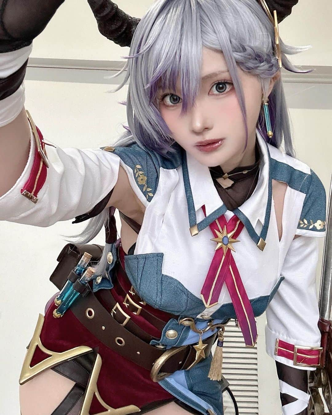 シスルさんのインスタグラム写真 - (シスルInstagram)「TGS4日間、コーエーテクモゲームス様にて！  『レスレリアーナのアトリエ』もう1人の主人公、「ヴァレリア」の公式コスプレイヤーとして出演しています🌠  明日からもよろしくね！  #TGS2023 #レスレリ  .  .  .  .  .  #レスレリアーナのアトリエ #ヴァレリア  #アトリエシリーズ #atelier  #tgs #東京ゲームショウ #東京ゲームショウ2023 #game #games #コーエーテクモ #koeitecmo  #cos #coser #cosplay #cosplayer #cosplaygirl #japanesegirl #コスプレ #コスプレイヤー #코스프레 #角色扮演者」9月21日 23時18分 - sithle011