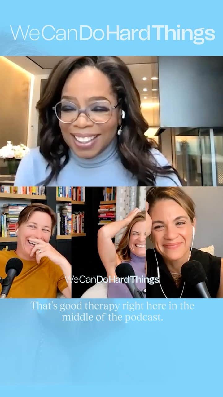 アビー・ワンバックのインスタグラム：「OPRAH IS ON WE CAN DO HARD THINGS TODAY!  Listen until the end for the moment that had all four of us crying.   Link in bio: Ep. 242 Oprah Shares “The Letter from Glennon that Freed Me”」