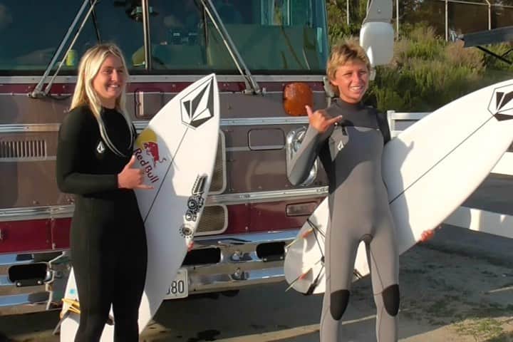 のインスタグラム：「Fresh ♨️ @Volcom Modulators just hit surf shops and Volcom.com! Available in Men’s, Women’s and Big Youth sizing 🔥 #TrueToThis」