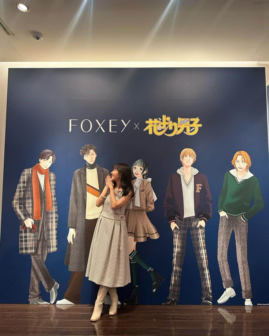 前田希美（まえのん）さんのインスタグラム写真 - (前田希美（まえのん）Instagram)「「FOXEY×花より男子」コラボレーション ローンチパーティにご招待していただきました。  FOXEYらしいエレガントな世界観と 花より男子の制服をイメージした デザインがとても好みでした。  店内もキャラクターのイラストと オリジナルデザインのチェック柄で 可愛かったです‪‪❤︎‬  このワンピースもコラボレーション アイテムなのですが、 ベージュとホワイトのチェックが 甘すぎなくてお気に入り☺︎  #FOXEY #FOXEYx花より男子 #PR @foxey_official」9月22日 1時28分 - maeda_nozomi