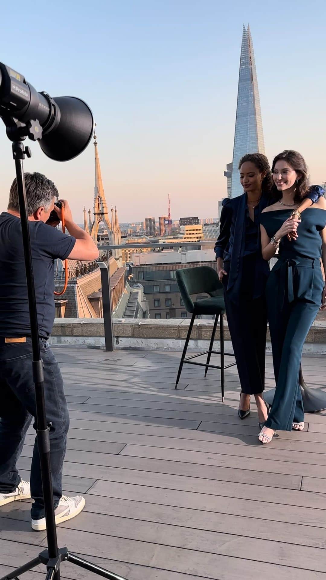 Olivia Burtonのインスタグラム：「You wanted more, so we will give you more.  Join us as we go behind the scenes of our latest FW23 campaign shoot. Shout out to our fabulous models @ednazvang and @malaikafirth 😍🤍  #OliviaBurtonLondon #OliviaBurtonMoments #FW23 #WomensWatches」