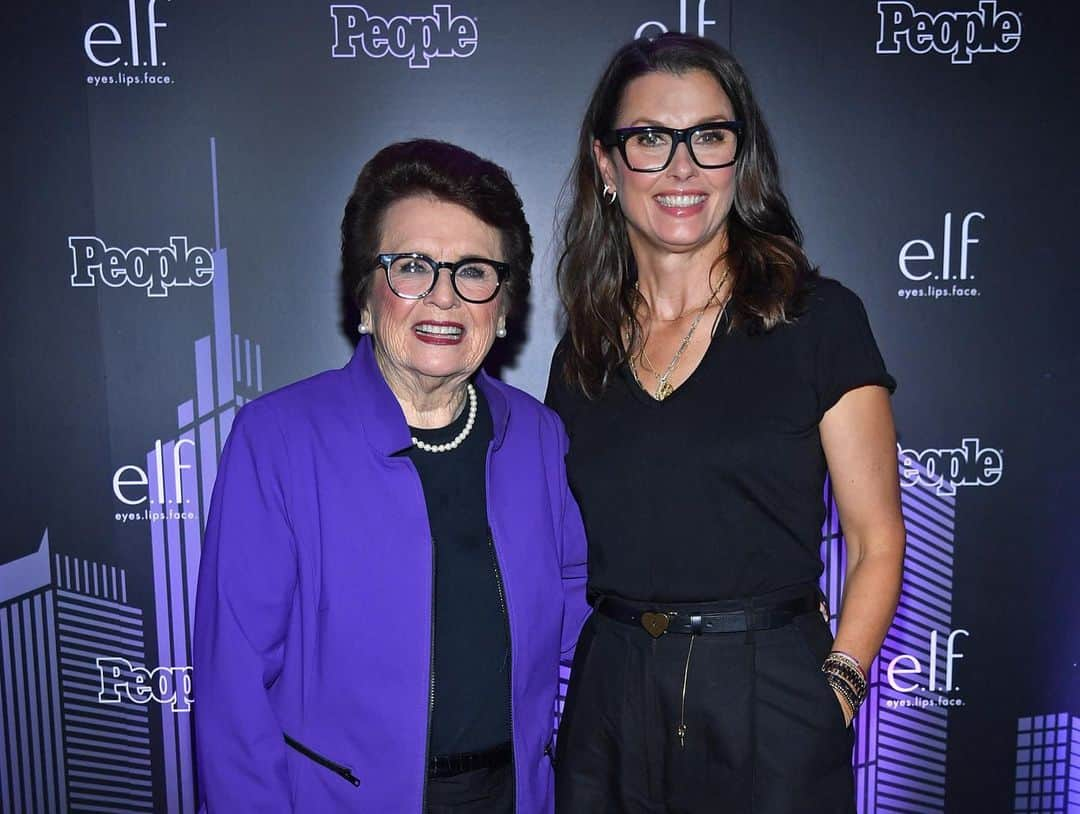 ブリジット・モイナハンさんのインスタグラム写真 - (ブリジット・モイナハンInstagram)「What an absolute honor to have met the original #goat @billiejeanking!  Thank you @elfcosmetics and @people for celebrating all that #BJK is, has done and continues to do.   Hair by @josueperezhair & makeup by @makeupbylhp.  #generous #gifted #endlessgratitude #gamechanger #giving #rolemodelofallrolemodels #inspiring #grounded」9月22日 2時19分 - bridgetmoynahan