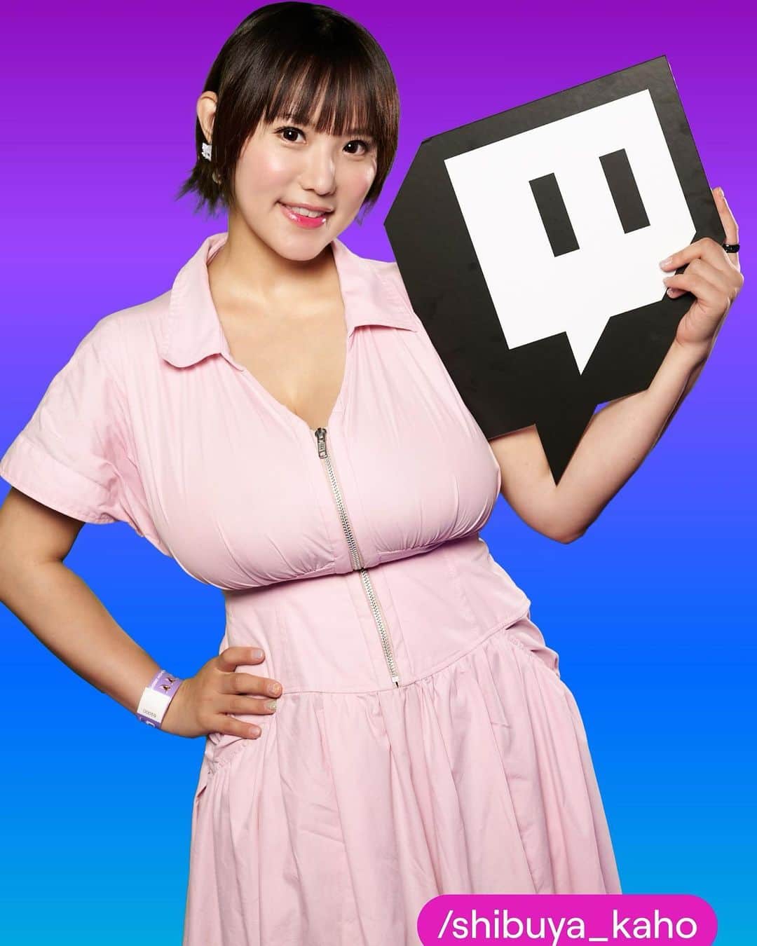 澁谷果歩のインスタグラム：「Tokyo Game Show just started!  Day 1-2 : IRL stream Day 3 : Press Event Day 4 : Autograph  Hope to run into you♡  東京ゲームショウ2023が始まりましたᐠ( ᐢ ᵕ ᐢ )ᐟ 一般公開日は24日にミート＆グリートがあるので楽しみ〜」