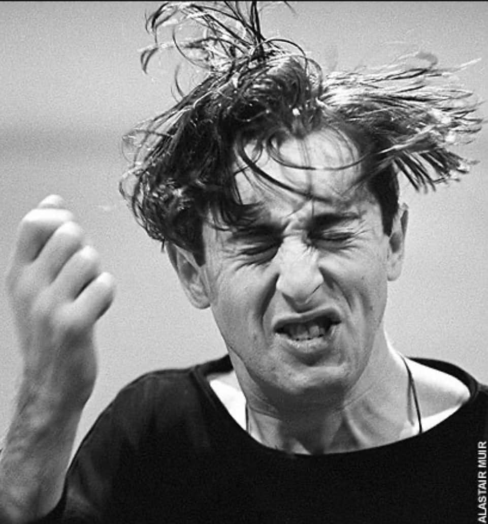 のインスタグラム：「Unbelievably it’s thirty years this week since my debut as Hamlet for @englishtouringtheatre, directed by @unwin4869, designed by @bunnychristie! We opened in Crewe and ended up in London at the @donmarwarehouse. A life changing experience, for good and bad.  ‘This above all: to thine own self be true.  And it must follow as the night the day, thou canst not then be false to any man’」