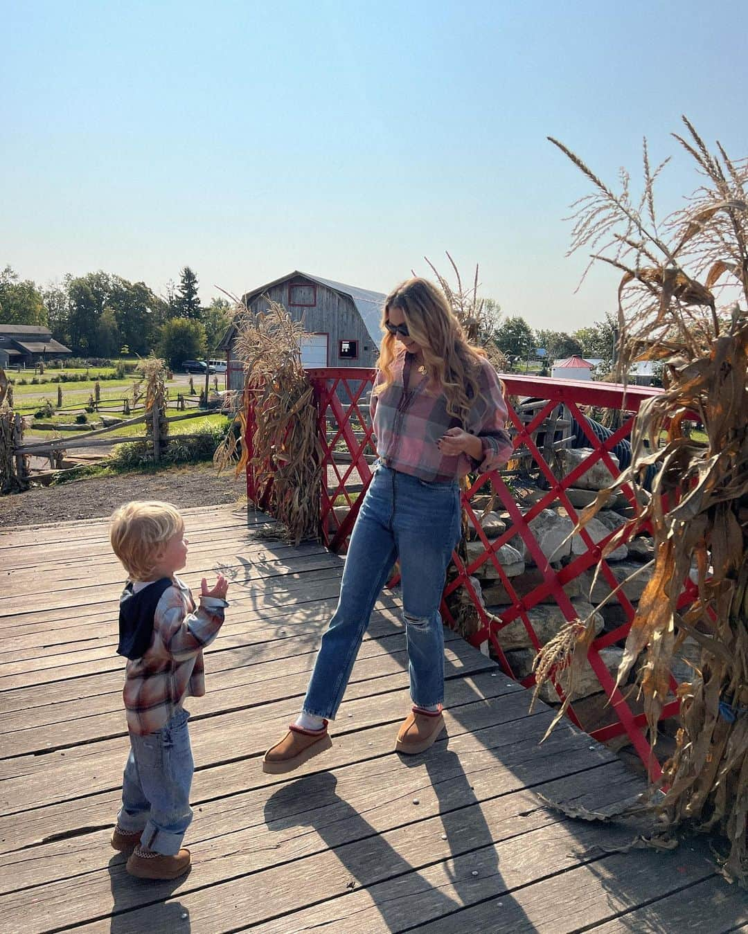 Alex Centomoさんのインスタグラム写真 - (Alex CentomoInstagram)「apple picking round 2 🍎🧺🍂」9月22日 3時35分 - alexcentomo