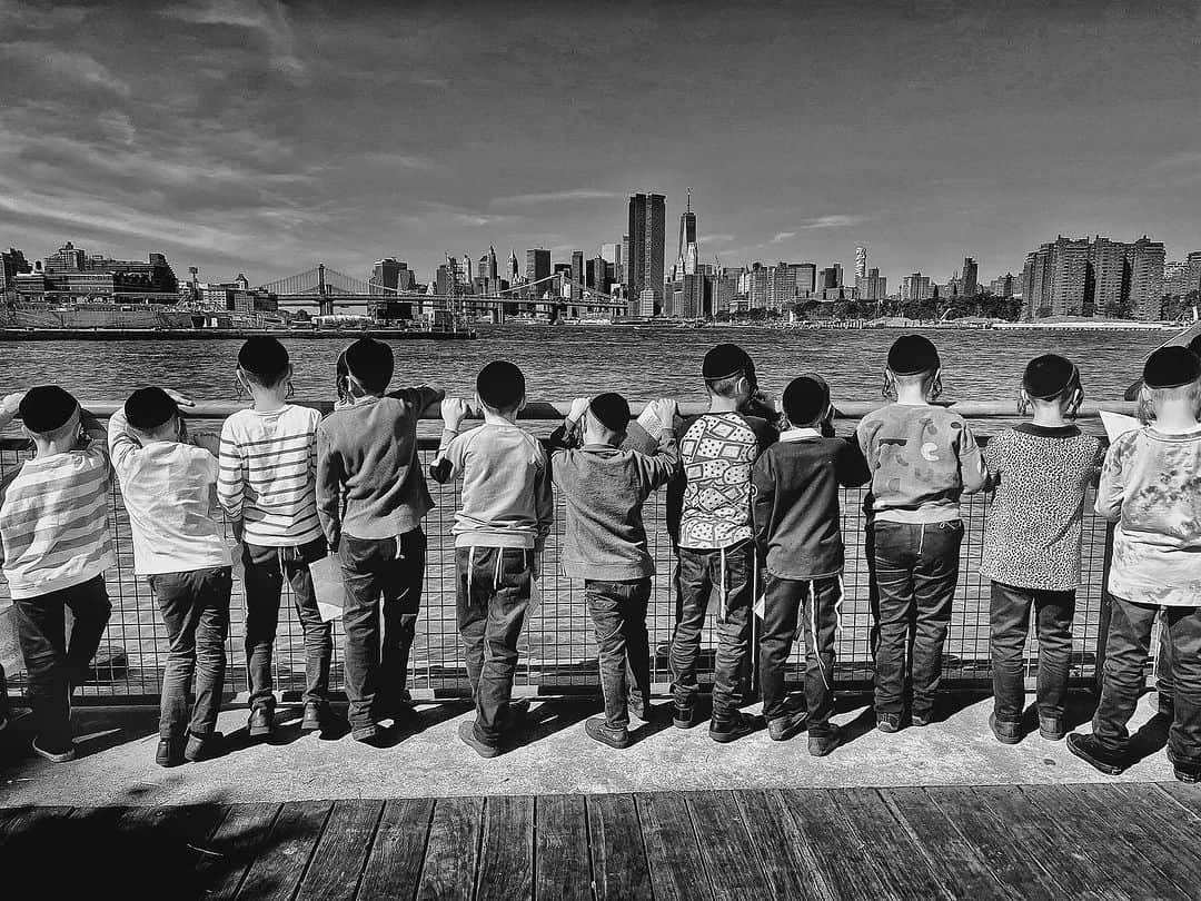 のインスタグラム：「#RoshHashanah #2 with boys」